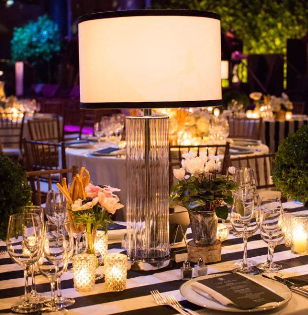 Décoration de salle de mariage lampes