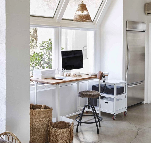 Bureau à roulettes