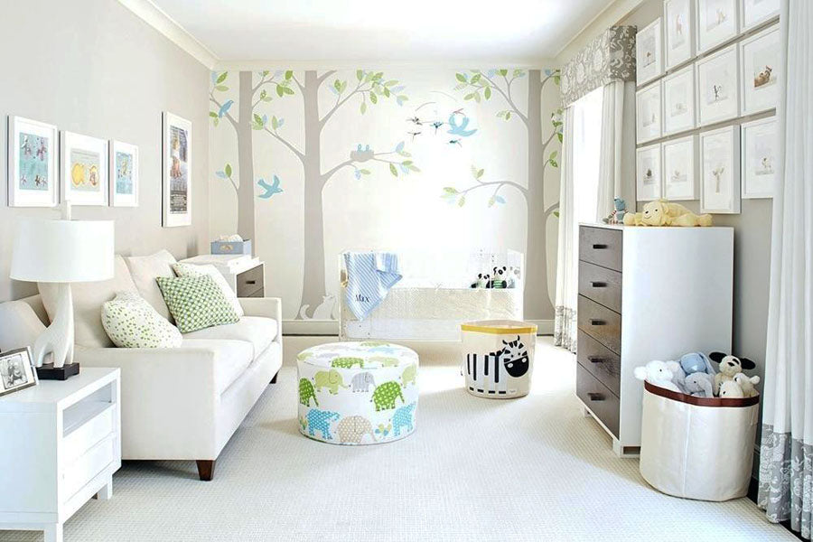 Chambre de bébé fille sur le thème de la nature