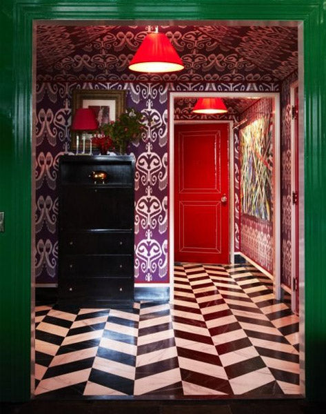 Entrée avec une décoration de style boite à bijoux
