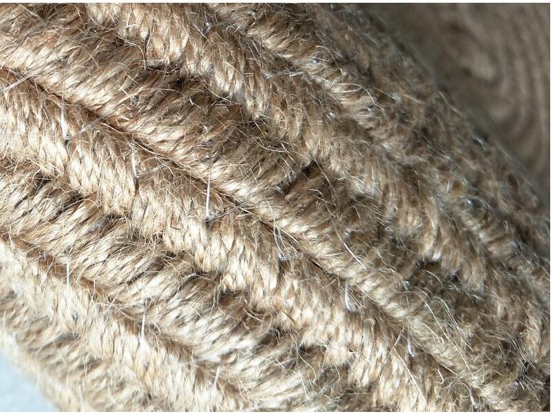tapis rond jute tissé en détail