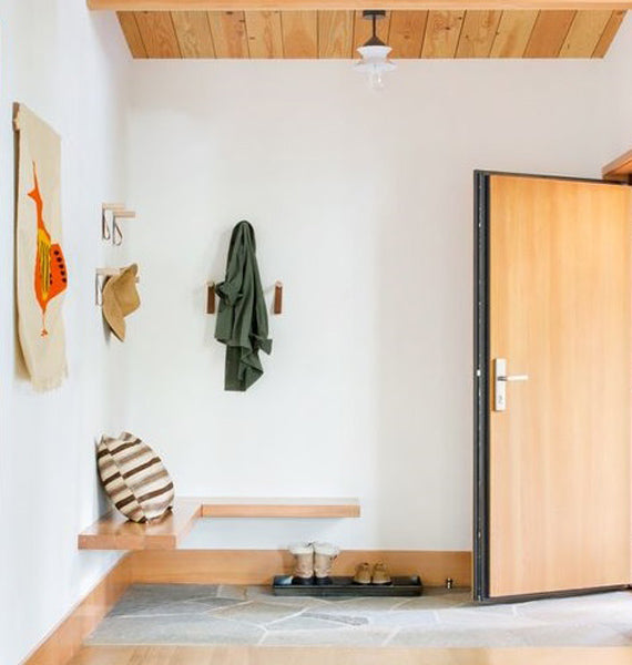 Déco d'un sas d'entrée pour une maison en Hiver