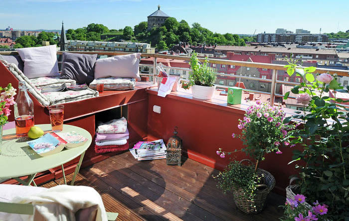 Terrasse coloris rouges